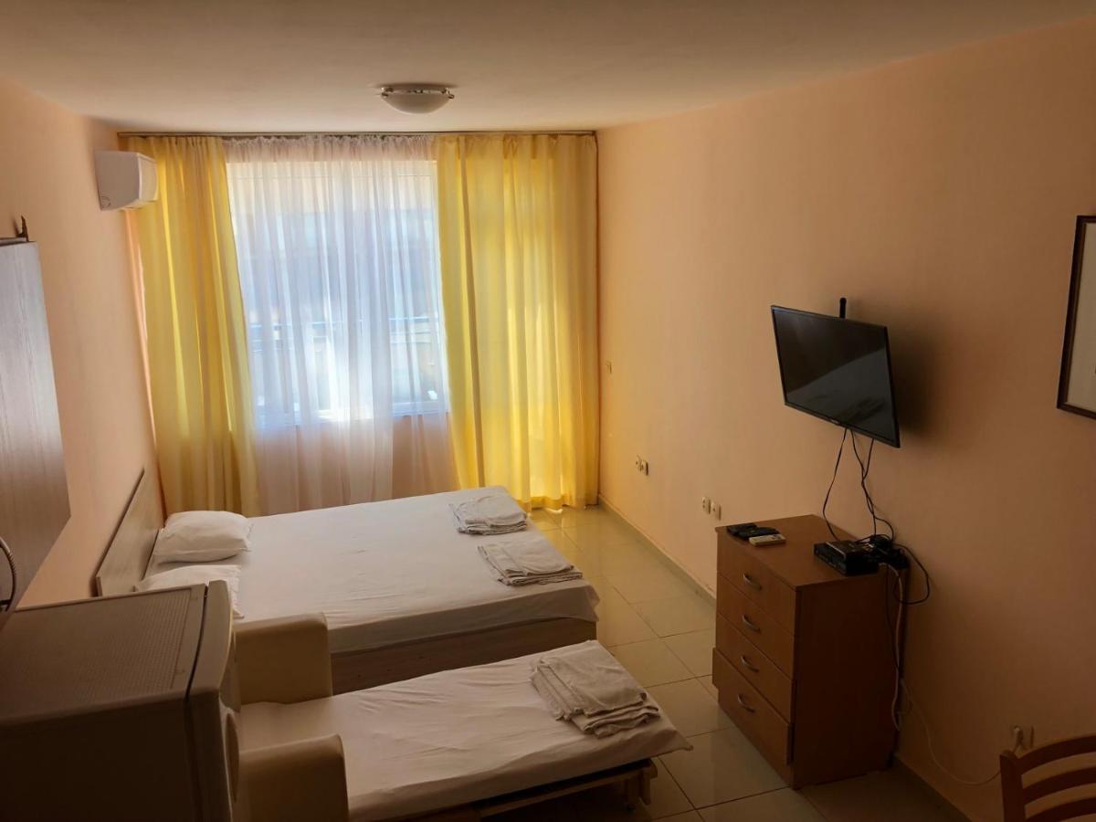 Апартаменти Бриз 1 Pomorie Extérieur photo