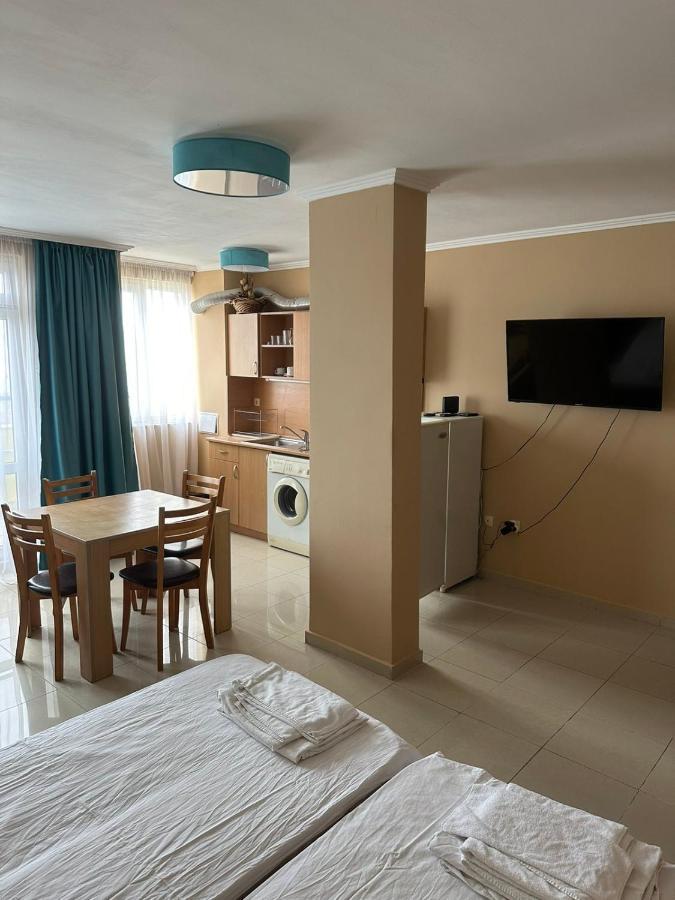Апартаменти Бриз 1 Pomorie Extérieur photo